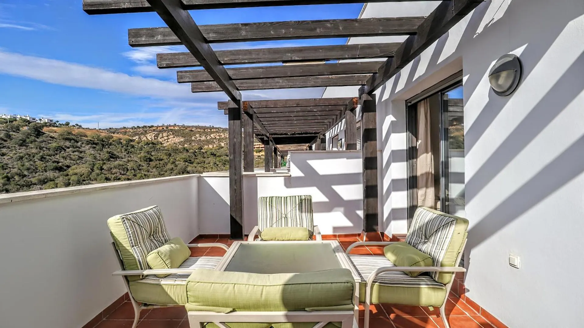 La Vista - Rock Bay Apartment Manilva Spain